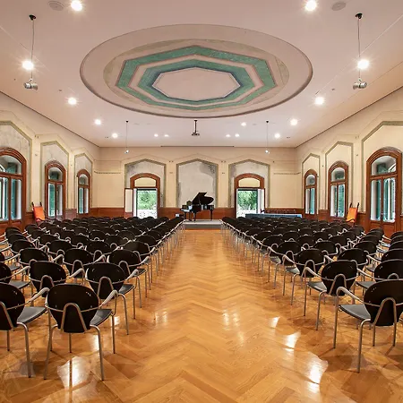 Th - Park Des Dolomites ホテル ボルカ・ディ・カドーレ